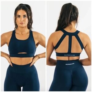 Alphalete Trinity Bra In Moonlight -Size M